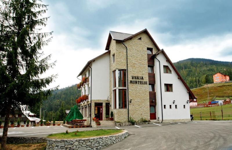 Pensiunea Vraja Muntelui Arieseni Exterior photo
