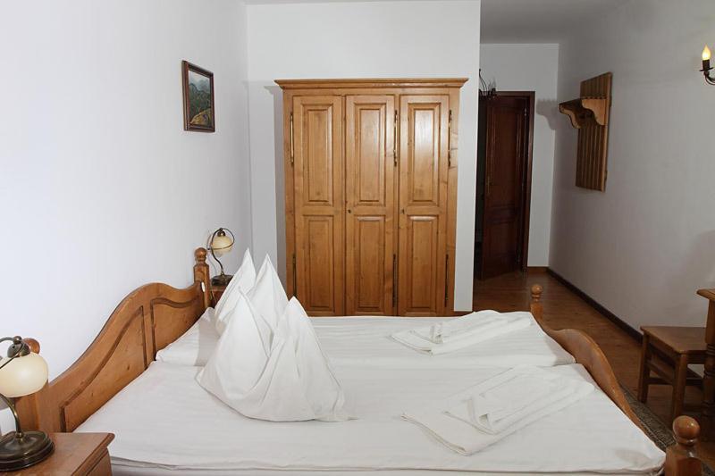 Pensiunea Vraja Muntelui Arieseni Room photo